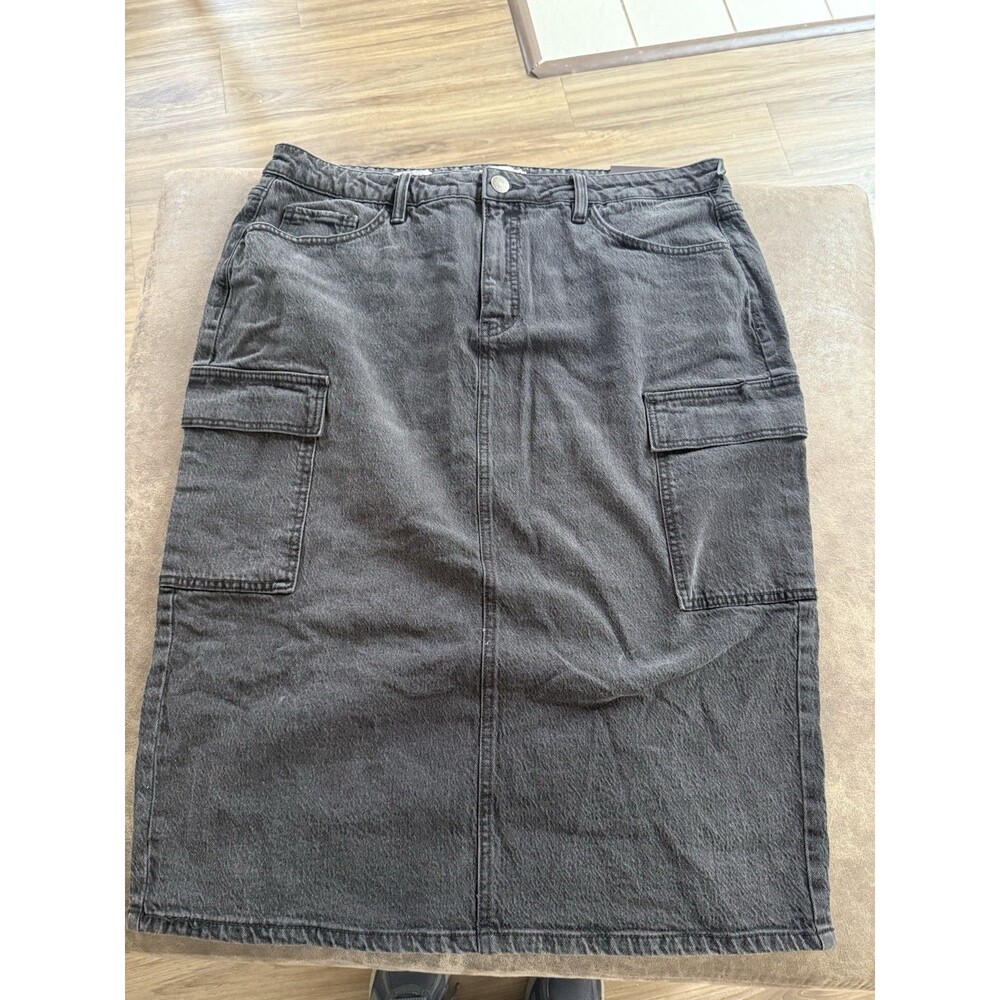 Ava & Viv Black Slim High-Rise Midi Denim Skirt Size 16 NWT